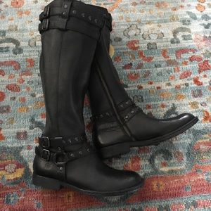 NWT Born riding boots size 7-7.5